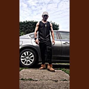 Meet your Posher, Rocky